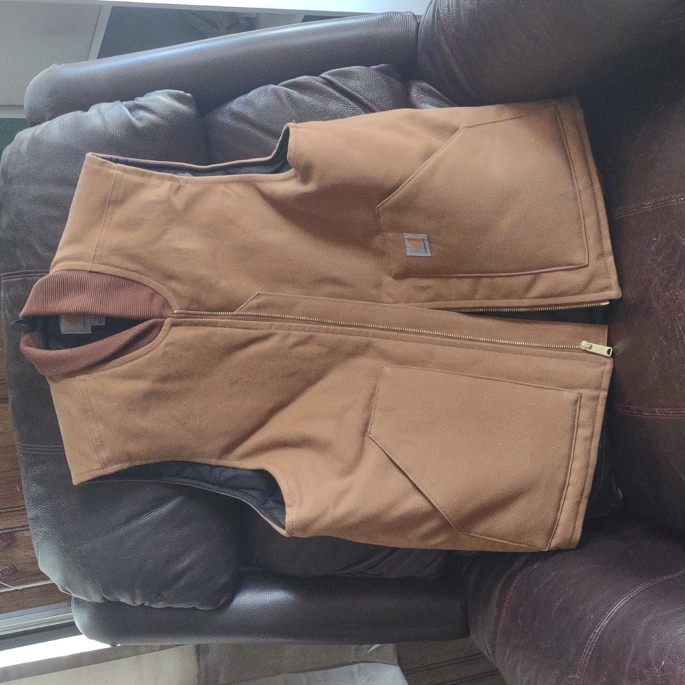 Carhartt vest